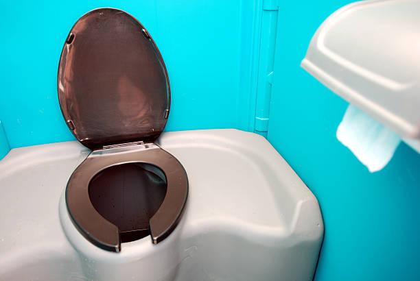 Best Portable restroom trailer rental  in Eddyville, KY