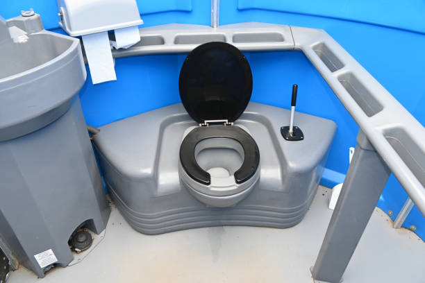 Best Luxury portable toilet rental  in Eddyville, KY
